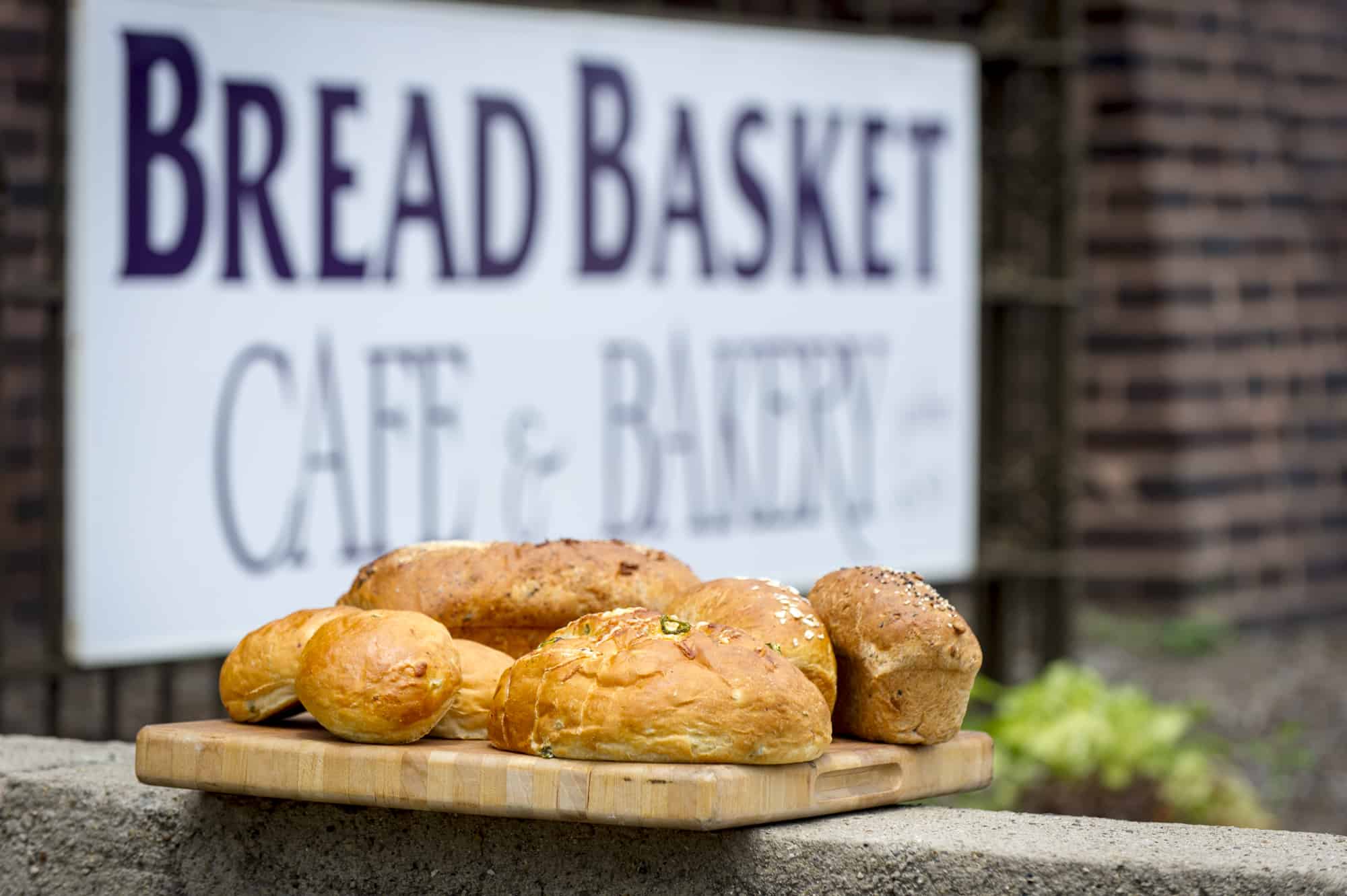 Unique things to do in Hendricks County IN - Bread Basket Cafe