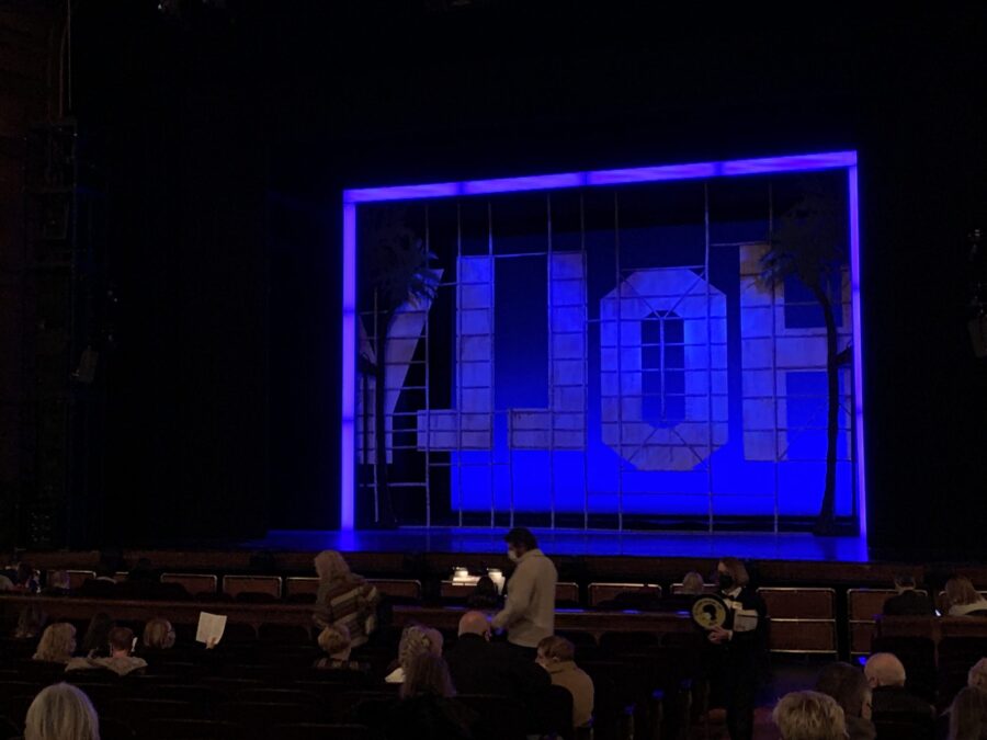 Pretty Stage Pretty Woman Musical in Pittsburgh: Not What You May Expect - Sand and Snow