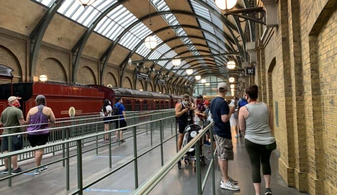 what rides can babies ride at universal orlando - Hogwarts Express