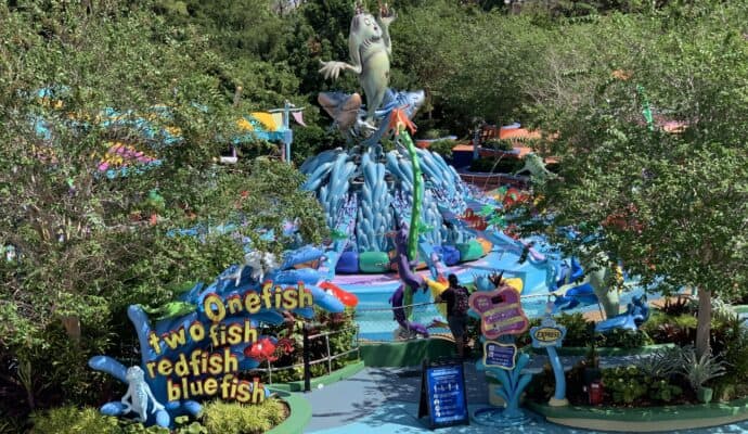 what rides can babies ride at universal orlando - One fish, Two fish ride