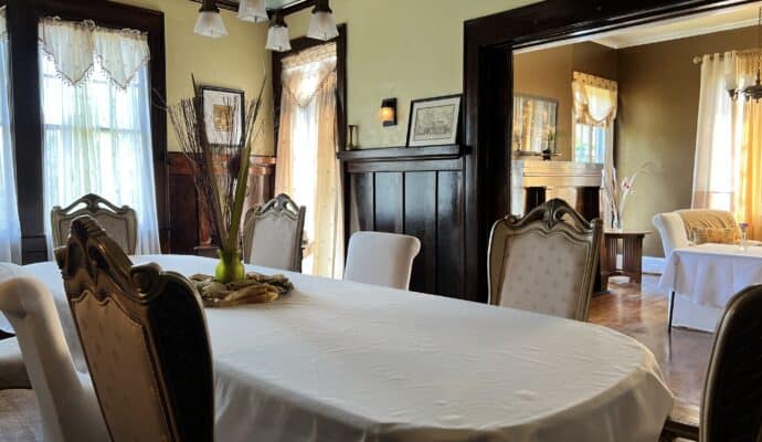 Couples Getaway in Shelby and Cleveland County NC - Morgan and Wells B&B - breakfast area
