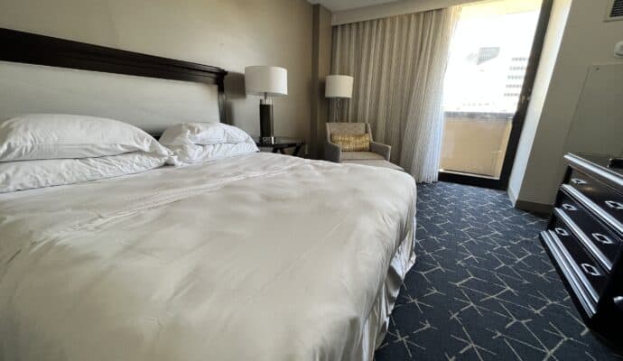 Best Things to Do in Norfolk for Couples Sheraton Waterfront King room