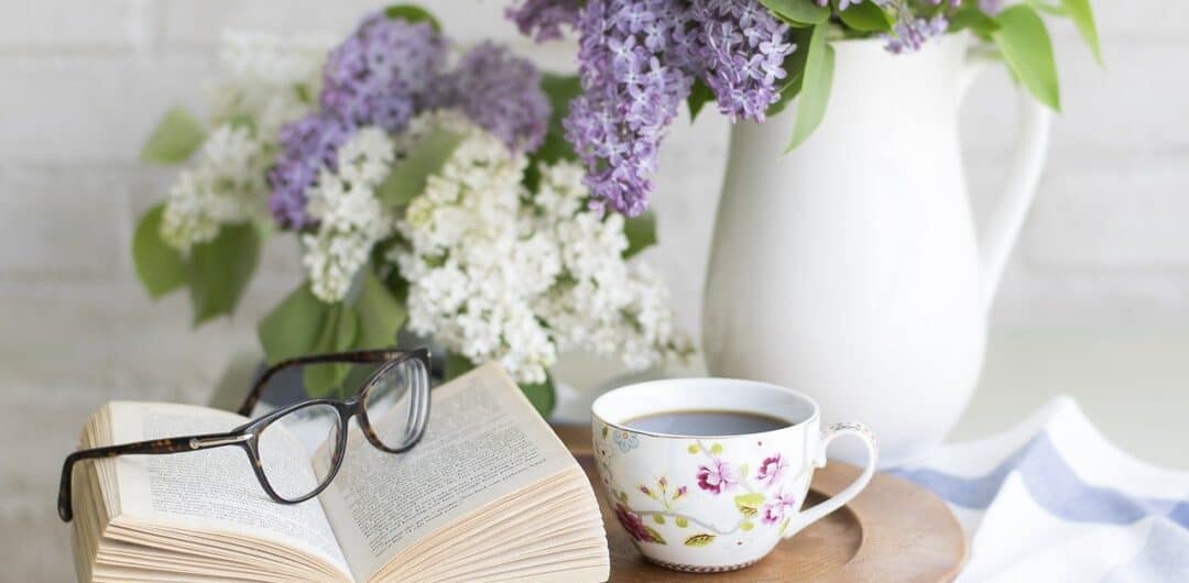 How to Add a Touch of Floral Comfort to Your Family Getaway: 5 Simple Ways 1 floral comfort - 4 Key Secrets to Creating a Cozy Home