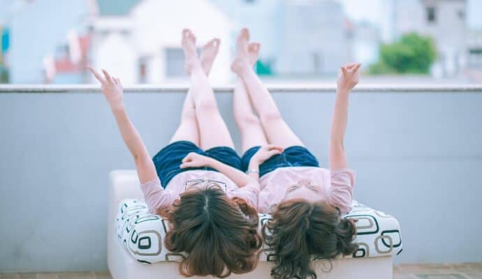 Memorable Things To Do Before Your Bestie Moves Away - have a sleepover