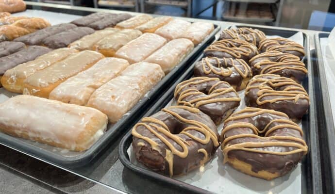 Where to Eat in Lafayette - Mary Lou Donuts