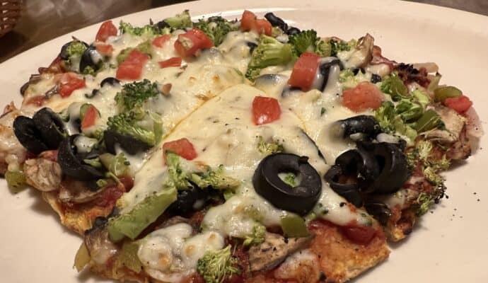 Where to eat in Lafayette Arni's pizza