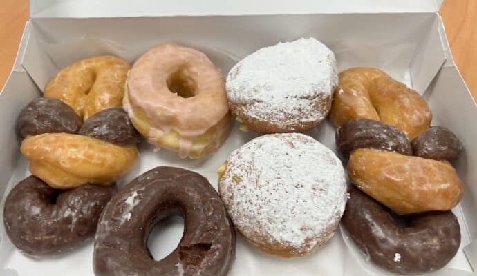 best things to do in Anderson, Indiana and Madison County -Alexandria donuts
