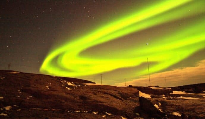 cool things to do in Southern Greenland this Fall - northern lights