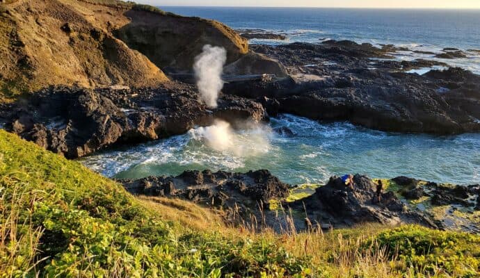 4 Underrated Natural Landmarks in the American West - thor's well
