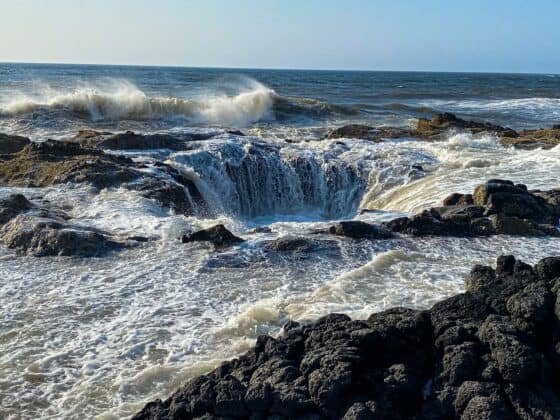 4 Underrated Natural Landmarks in the American West - thor's well oregon