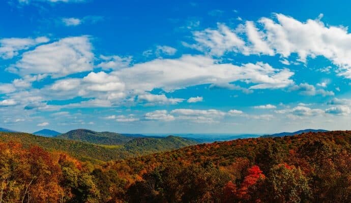 Places To Camp in the US During the Fall Season - shenandoah mountains in fall