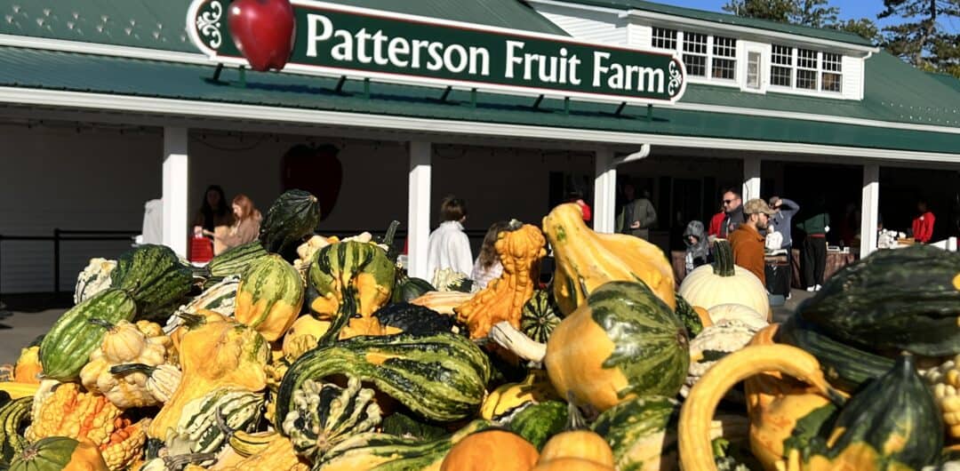 Romantic Things to Do on a Lake County Ohio Couples Getaway - patterson's fruit farm