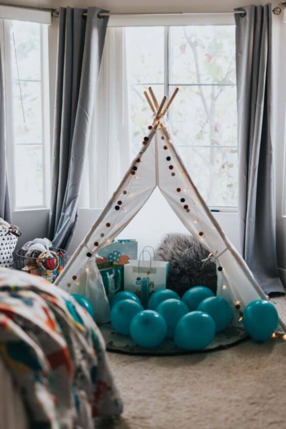 easy DIY tips kids room on a budget - add pops of color