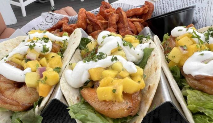 kingsmill resort williamsburg -dining james landing grill fish tacos