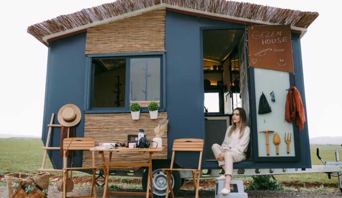 Make the Move: How to Downsize Your Home 1 How to Downsize Your Home - less space, more memories