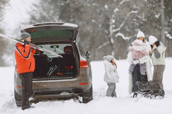 Fun Family Experiences To Consider for Winter Break - skiing ski resort