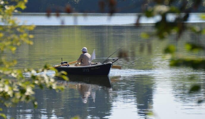 How to Improve Your Fishing Trip With These 5 Supplies - canoe fishing