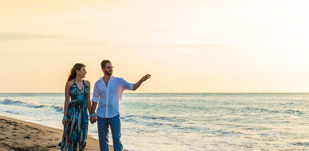 Minimalist Living: How Cutting Excess Brings Peace of Mind 6 Why Are Couples’ Getaways Important for Relationships?