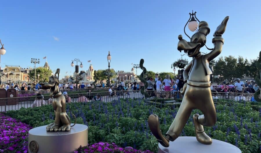 5 Big Money-Saving Tips for Your Upcoming Vacations 3 Disney World Off-Season - epcot flower & garden topiary