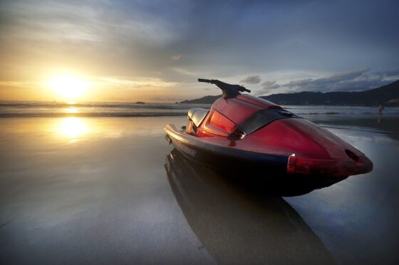 Important Jet Ski Items You Need While Riding