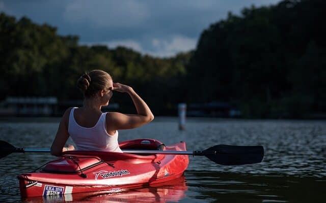 How To Make the Most of Your Day on the Lake - woman kayaking