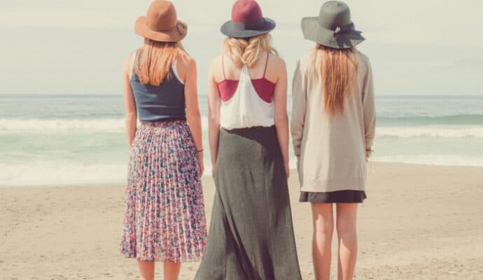 Plan a fun and fabulous beach holiday for the whole squad with these top tips on how to plan a group beach getaway - what to wear