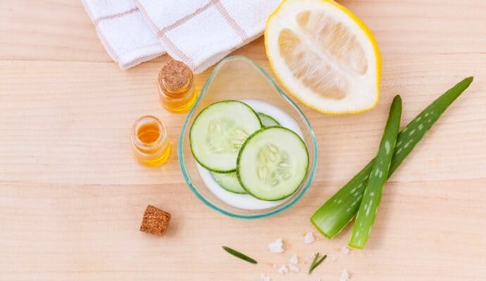 helpful tips to shape your skin-care routine - toner