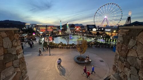 date night in pigeon forge -the island in pigeon forge