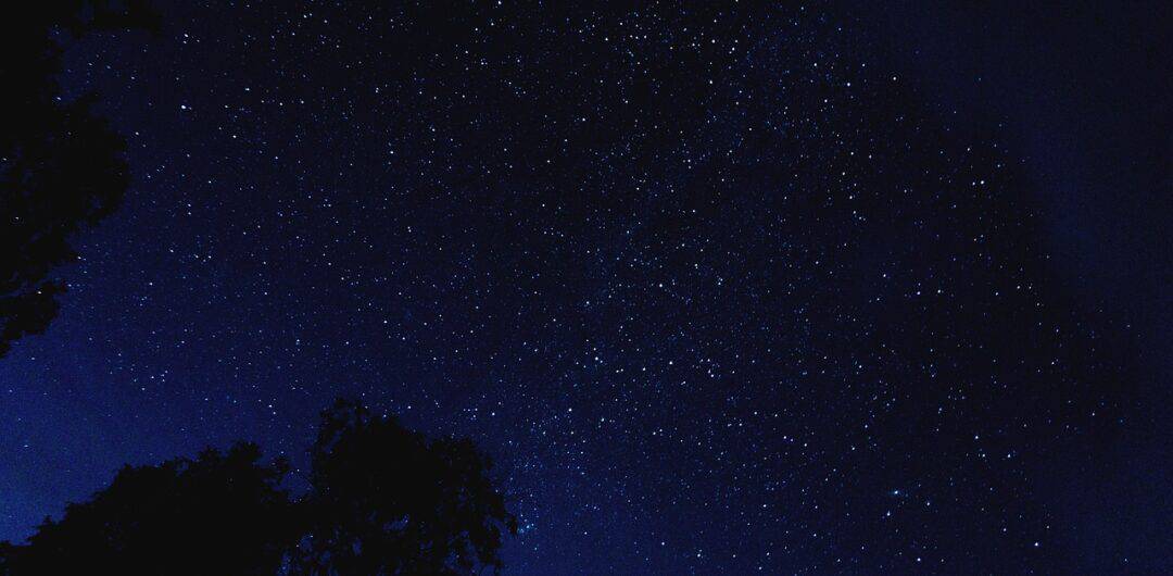 astrotourism - night sky with stars