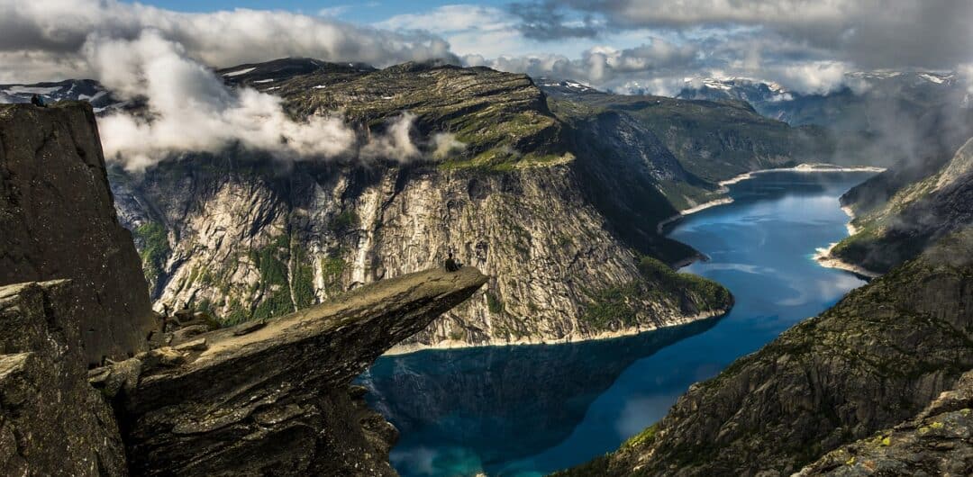 coolcationing - norway water