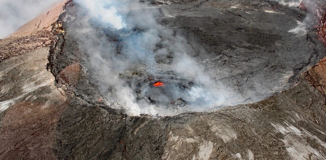Embark on a Scorching Adventure: The 10 Best Volcanic Destinations Around the World 2 Best Volcanic Destinations Around the World - kilauea hawaii