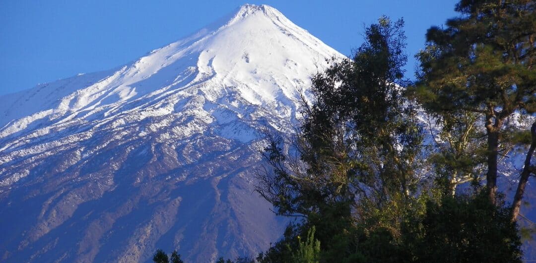 Embark on a Scorching Adventure: The 10 Best Volcanic Destinations Around the World 5 best volcanic destinations - Teide National Park, Tenerife,