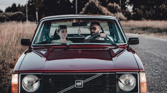 Travel in the 1980s - old car road trip