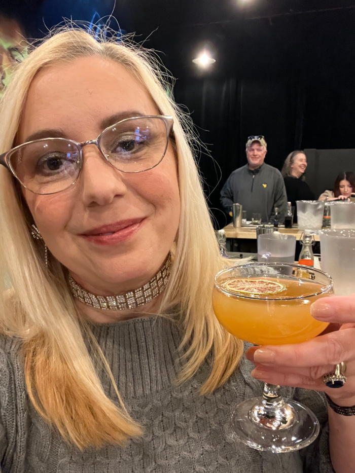 Shaken, Not Stirred: 5 Reasons Why a Mixology Class Is Worth It, Even If You're Sober 2 Why a Mixology Class is Worth It - nashville selfie