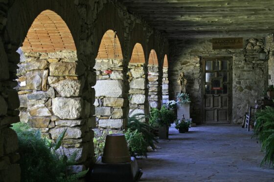 Perfect Texas Road Trip - A Simple Guide - san antonio mission