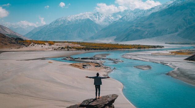 4 Alternative Vacation Ideas for Adventurous Souls - Reconnect with nature - The Benefits of RV Travel- get back to nature Looking for a Unique Weekend Break Idea? Here’s Why You Should Consider an RV Trip Slow Travel and Rediscovering the Joy of Journey Travel Smarter, Not Harder: Simple Tips for Stress-Free Trips