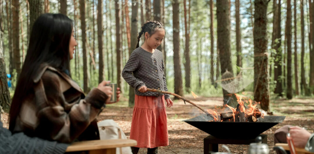 Easy Ways To Relax & Have Some Fun 2 ways to relax - - Of course, some trips are better for this purpose than others, but we’ve got a list of just a few ideas that could help to send your child’s responsibility levels soaring next time you go away.