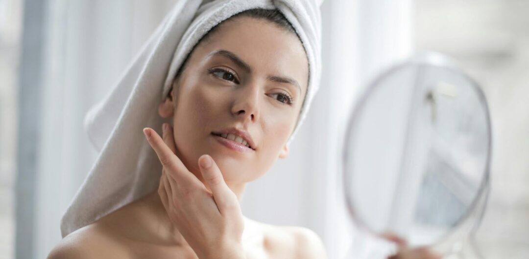 First Date Makeup Dos and Don'ts to Remember 9 6 Easy Ways To Take Care Of Your Skin