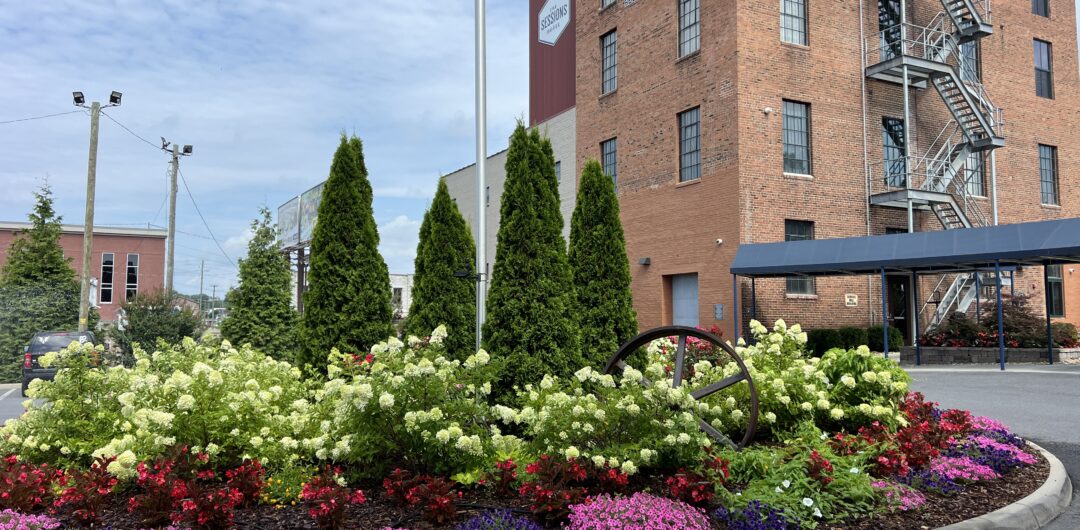 things to do in Bristol Virginia - the sessions hotel exterior