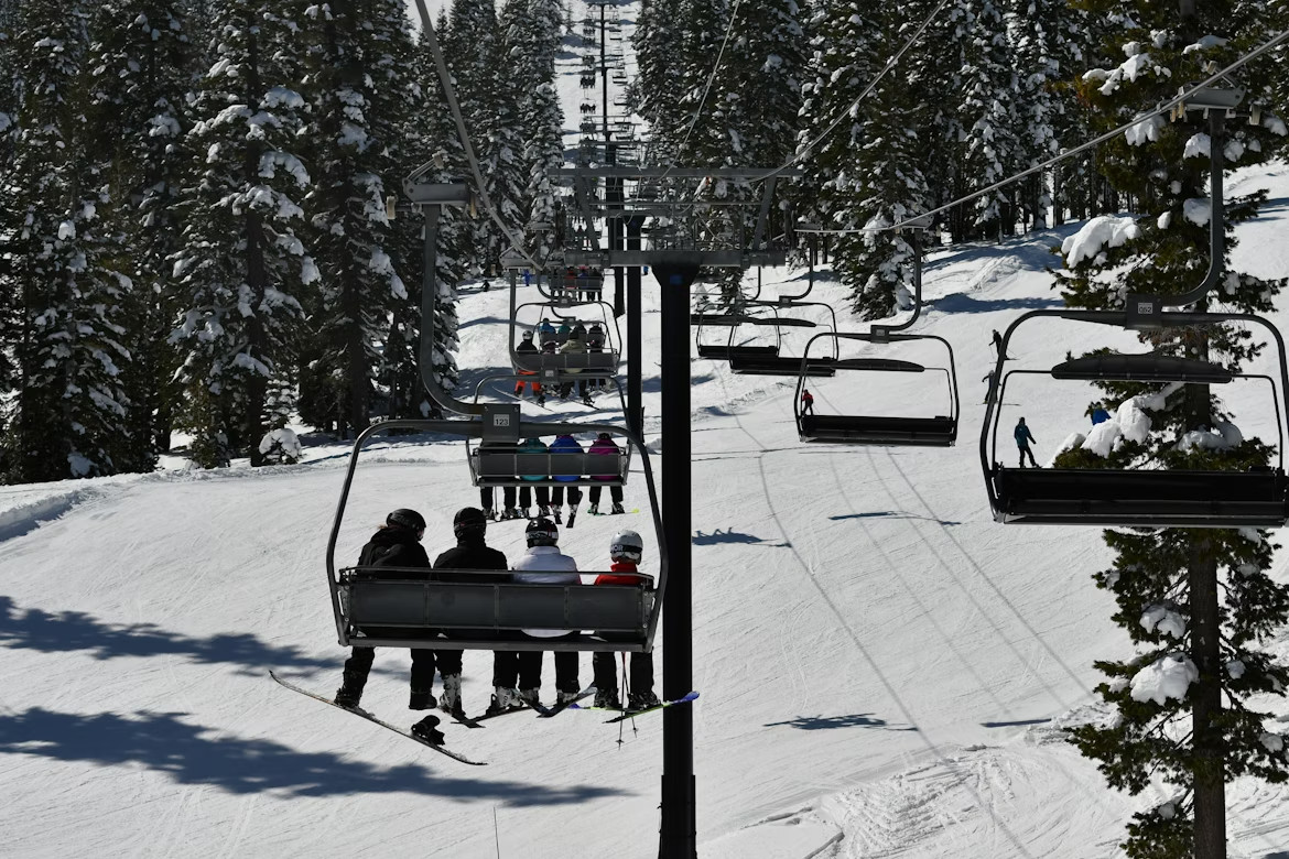 6 Perfect Table Games for a Ski Trip - ski lift with snow
