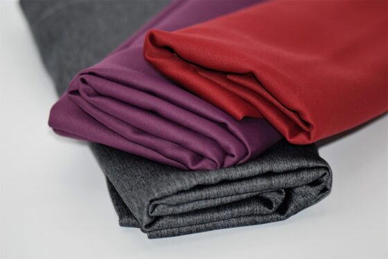 Comfortable Maternity Pants Every Mom Needs for Travel - Different Fabrics