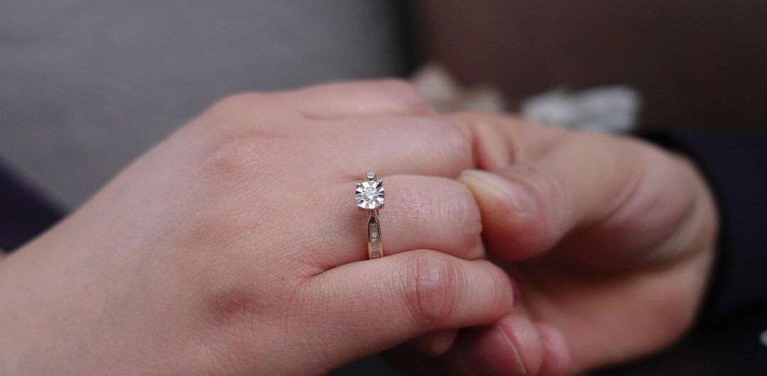 8 Jewelry Stores Worth Visiting in 2025 5 Brilliant Earth vs. GOODSTONE 7 Surprises You'll Only Notice Up Close - Hands With Engagement Ring