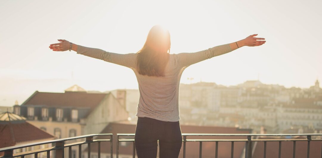 Not Feeling Good About Yourself? You Can Change That

The Secret Ingredient to a Stress-Free City Trip - Woman in the City