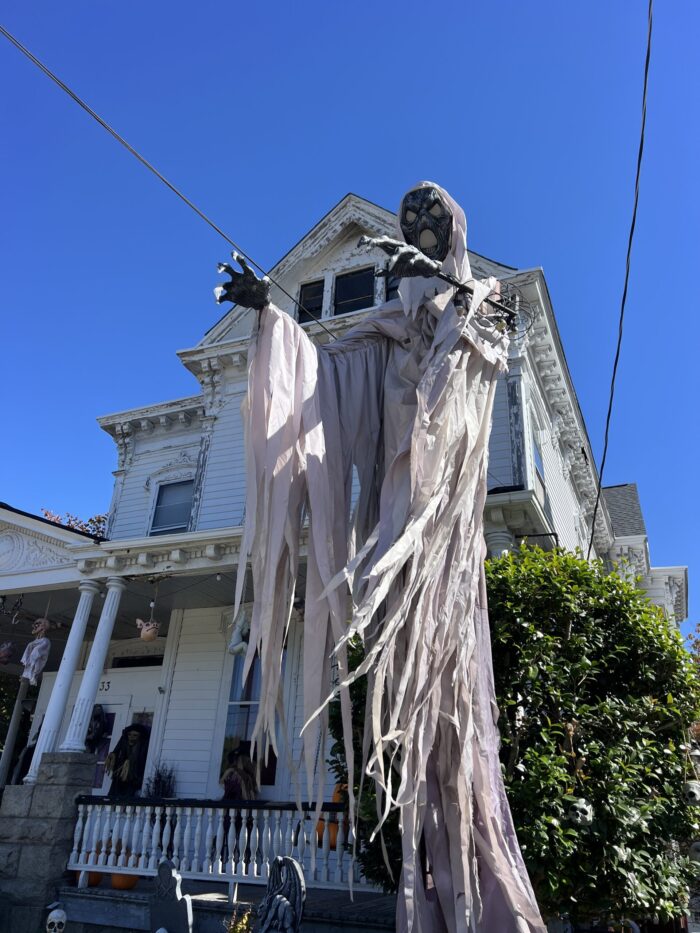 Halloween in Danville, Virginia: 6 Festive Ways to Celebrate 1 Halloween in Danville VA - scary decorations