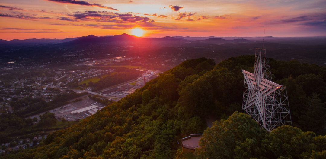 Best Retro Things to Do in Roanoke, Virginia 1 vintage things to do in roanoke - roanoke star