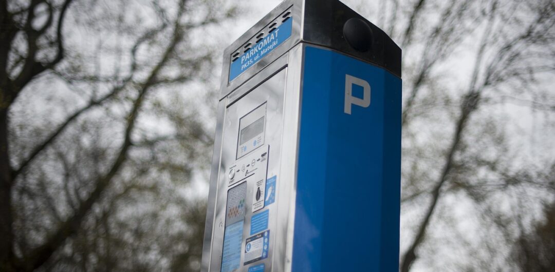 5 Effective Ways to Improve Parking Lot Traffic Flow and Management - Parking Meter