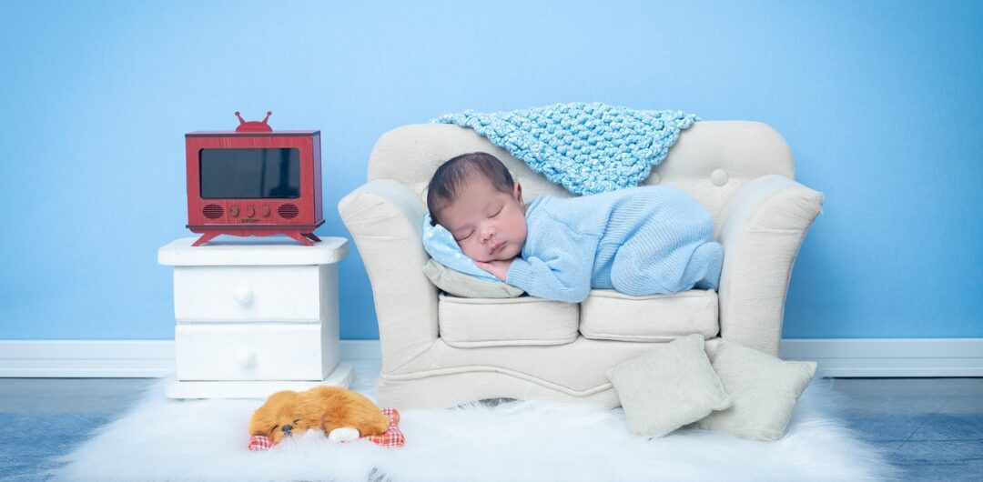 Helping Baby Sleep Longer - Baby Sleeping on Tiny Couch