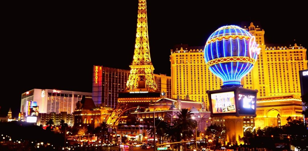 The Unexpected Side of Las Vegas Nights 2 The Unexpected Side of Las Vegas Nights - Night Las Vegas Skyline