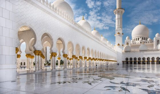 Why Abu Dhabi Should Be Your Next Big Adventure - Mosque