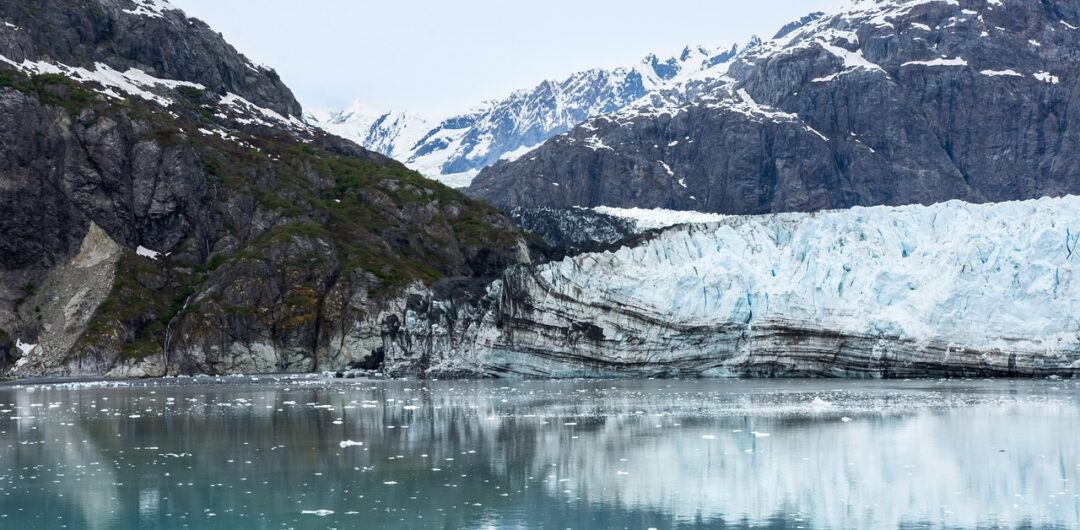 9 Reasons Alaska Should Be At The Top Of Your Travel Wish List - Margerie Glacier at Glacial Bay